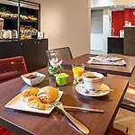 Comfort Sur Marne Champigny-sur-Marne